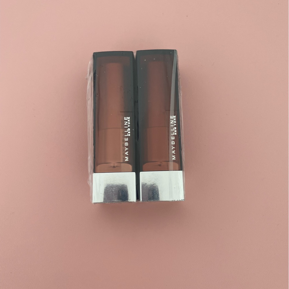 2 Maybelline Lipstick (570)